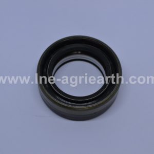 ER641734 JOHN DEERE Seal