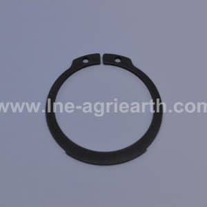 N661234 CASE NEW HOLLAND Snap Ring